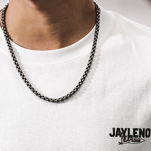 Casual White Long-sleeved T-shirt P1235