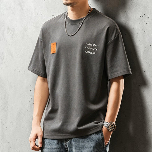 スクエアパッチプリント半袖Tシャツ P2163