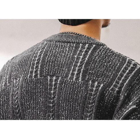 ドロップショルダークルーネックケーブルニット P2257