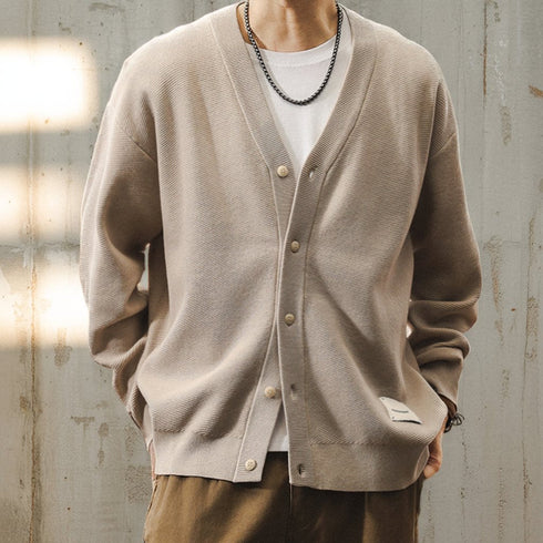 【OUTLET/即納】ミニマルVネックニットカーディガン P1679